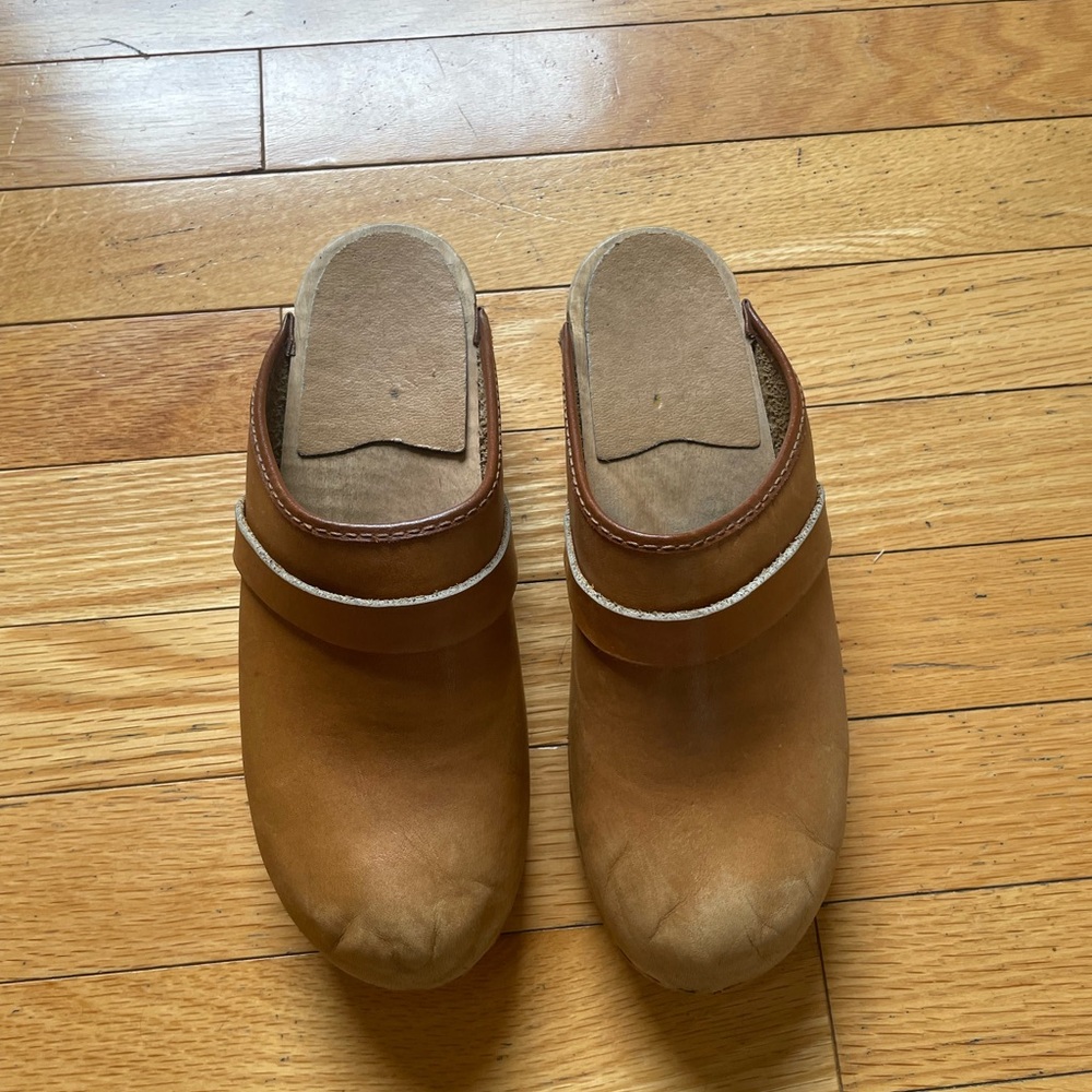 Olof Daughters vintage Swedish clogs